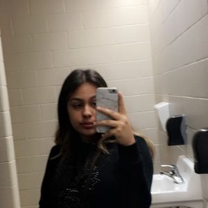 Meet your Posher, Andrea